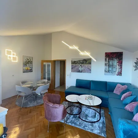 Dalmatino 马卡尔斯卡